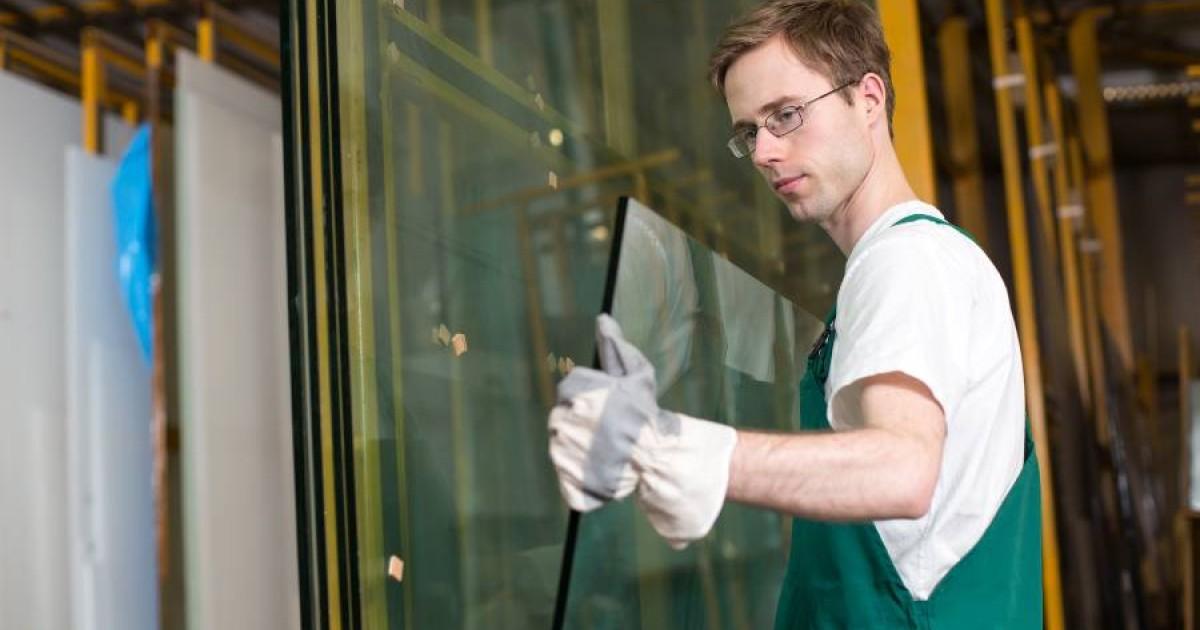 Bent u op zoek naar een glaszetter? In Deventer kunt u vertrouwen op Glaspunt B.V.